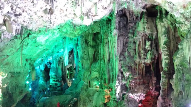 gibraltar-cave.jpg