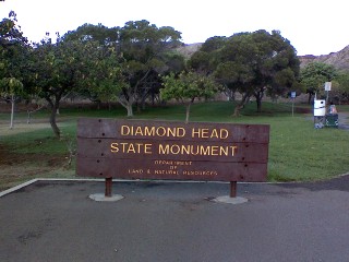 Diamond Head State Monument sign